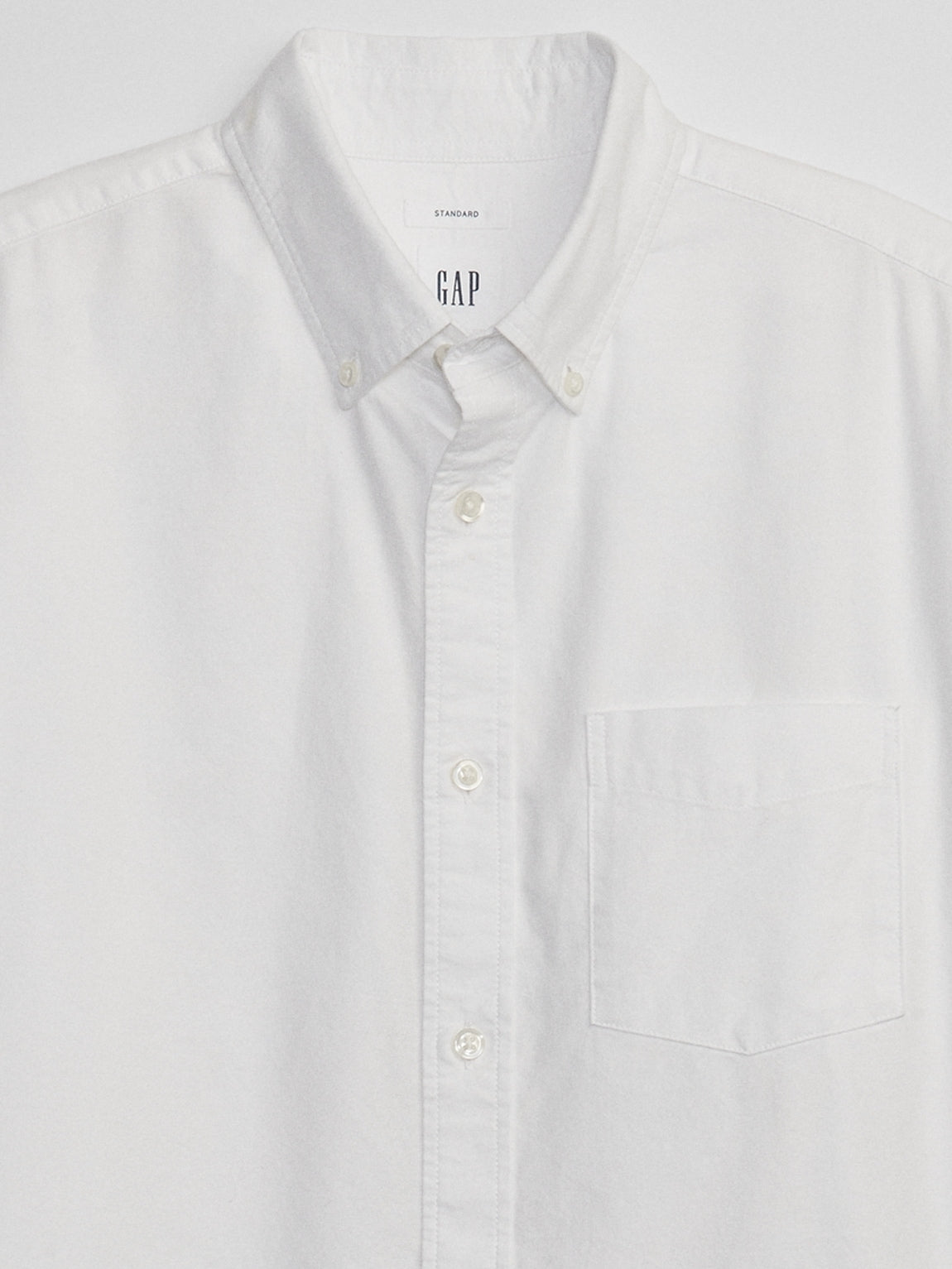 Oxford Shirt in Standard Fit - WHITE 2