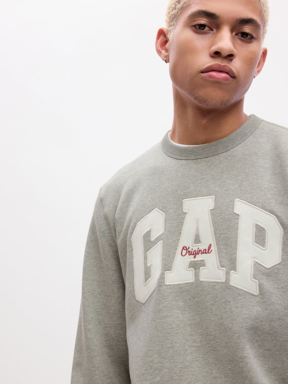 Gap Logo Fleece Crewneck Sweatshirt - LIGHT HEATHER GREY B08