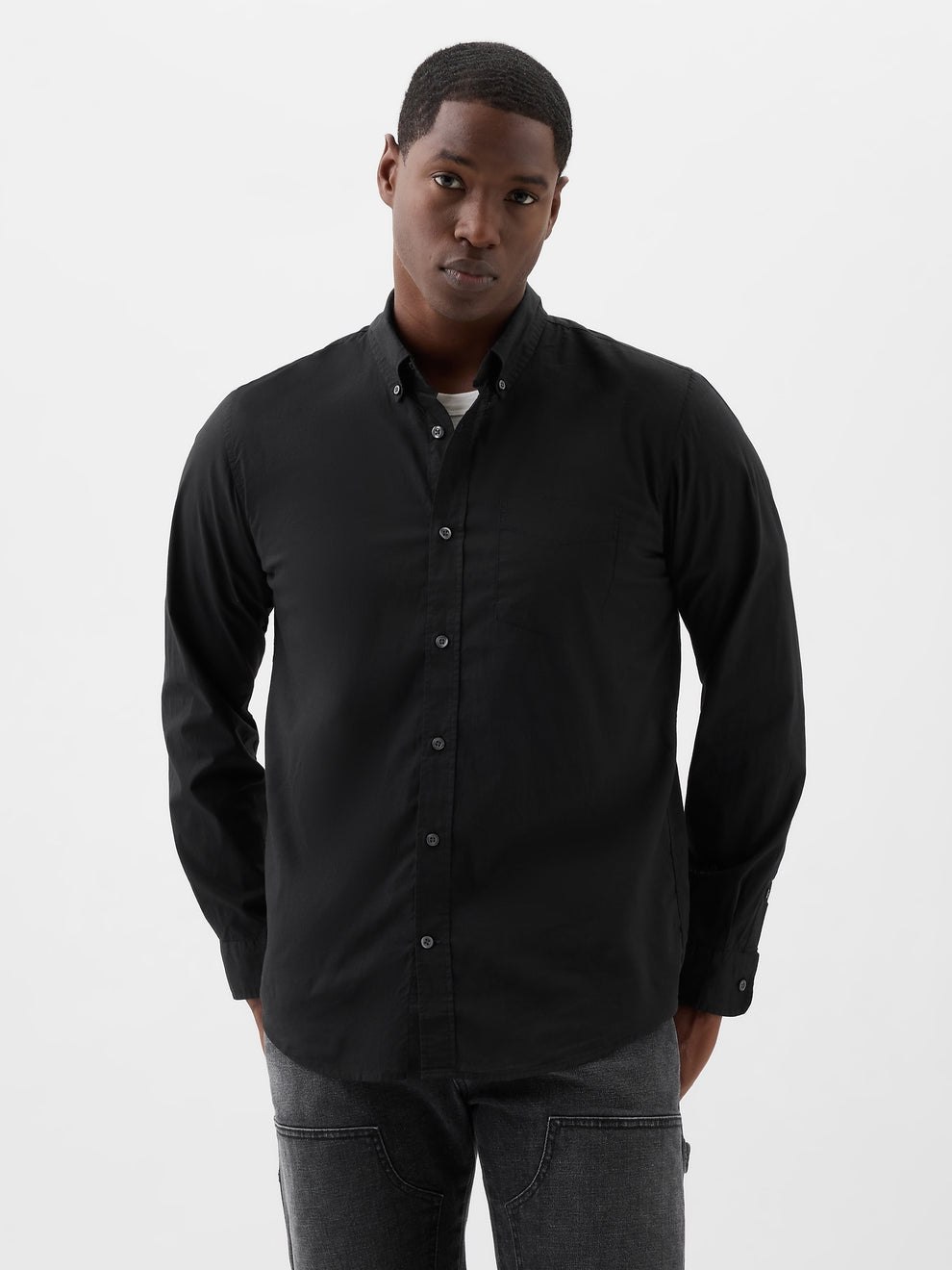 Stretch Poplin Shirt in Standard Fit - black