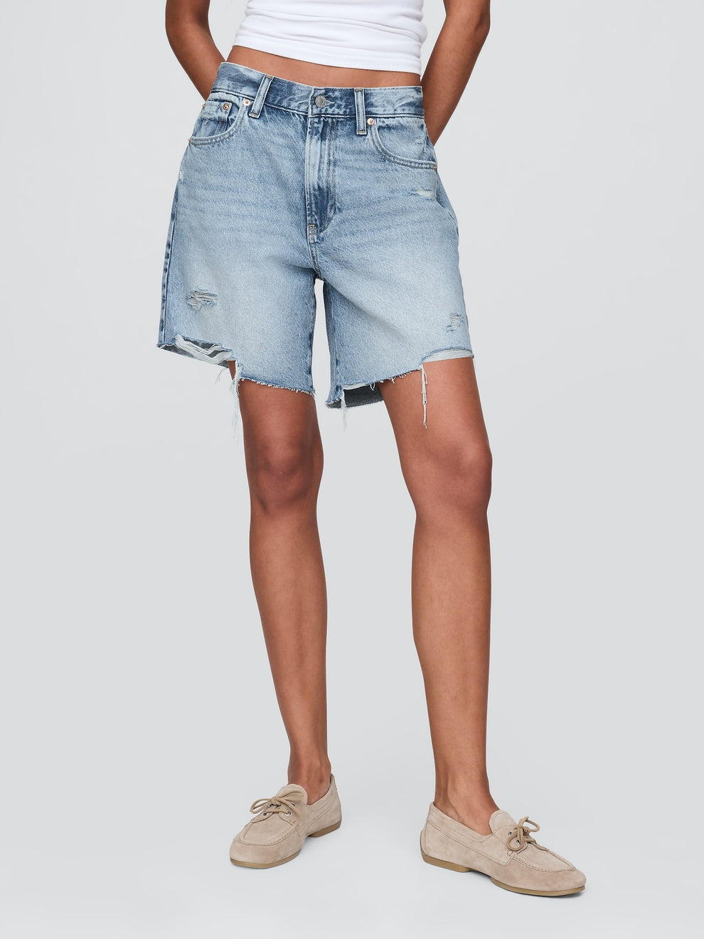 8" Mid Rise '90s Loose Denim Bermuda Shorts - Light indigo destroy