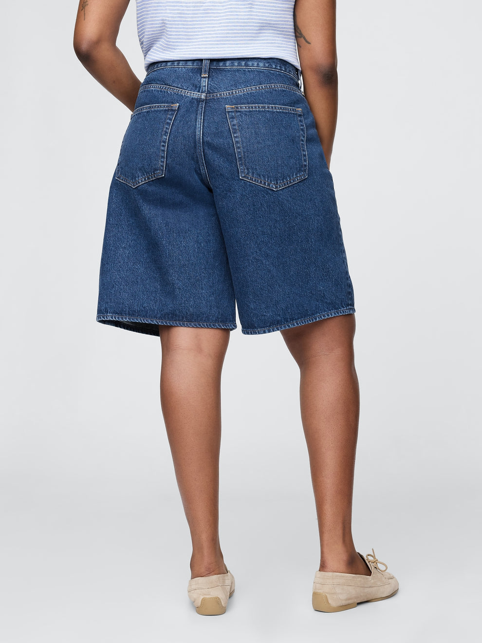 11" Mid Rise Longline Denim Shorts - Medium indigo