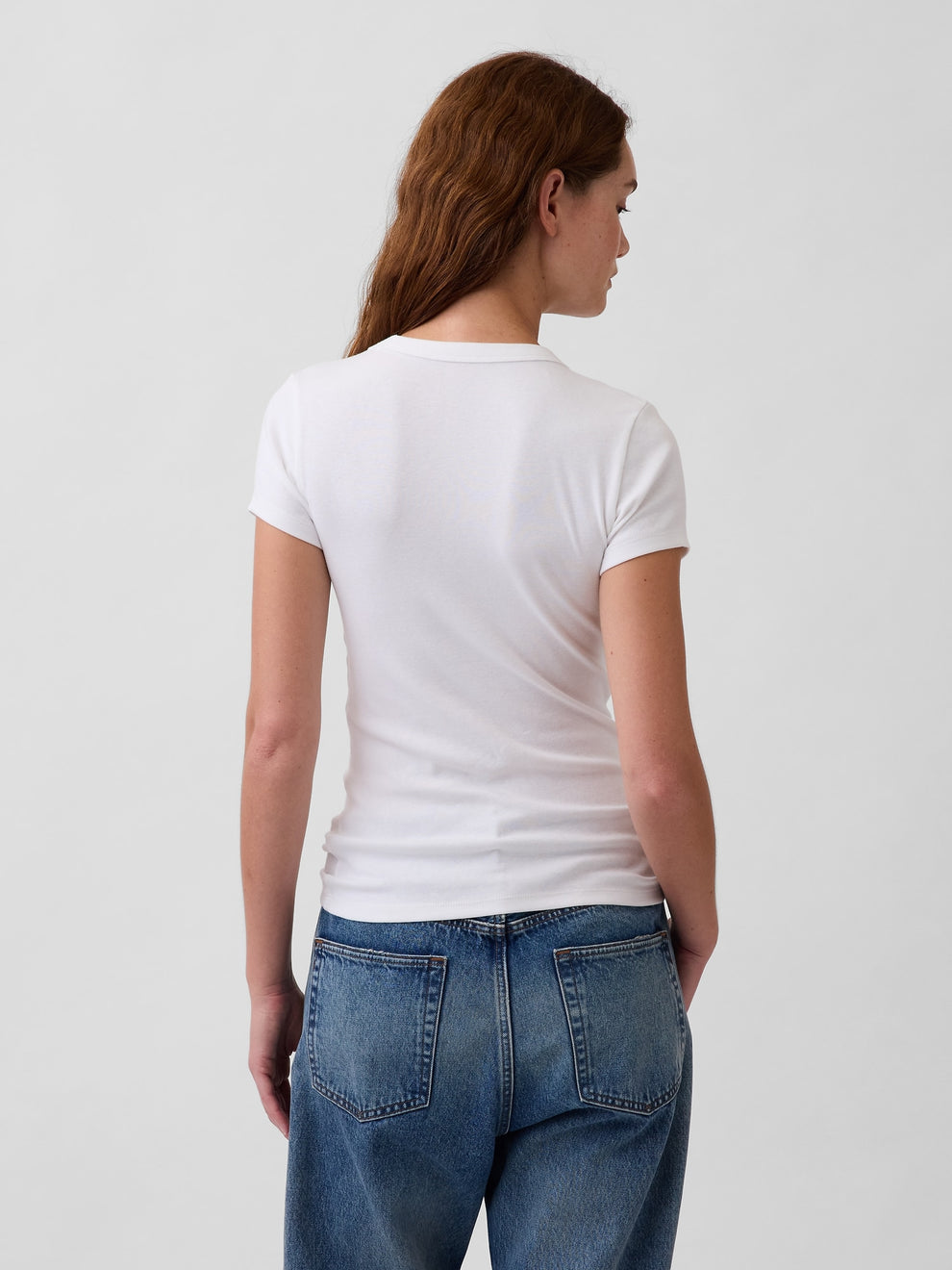 Modern V-Neck T-Shirt - Fresh white