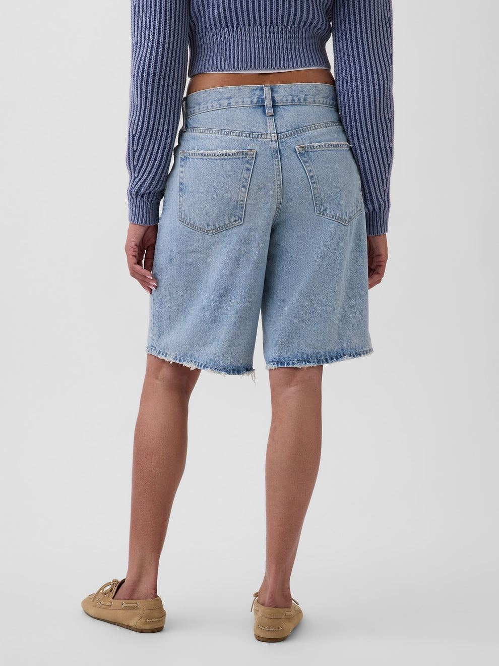 11" Mid Rise Longline Denim Shorts - Light indigo