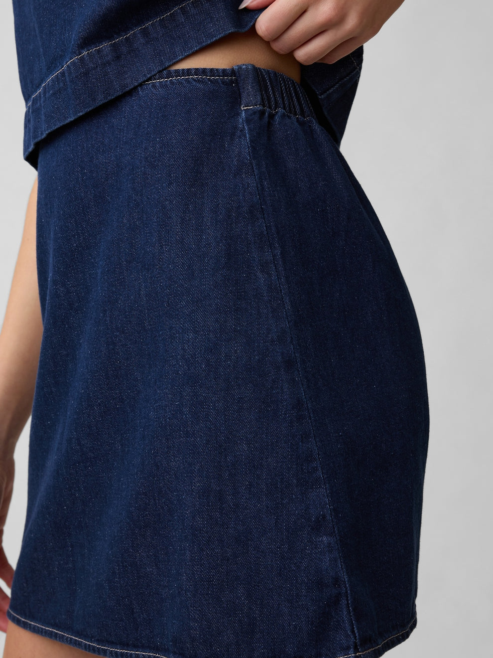 Denim Mini Skirt - Dark wash