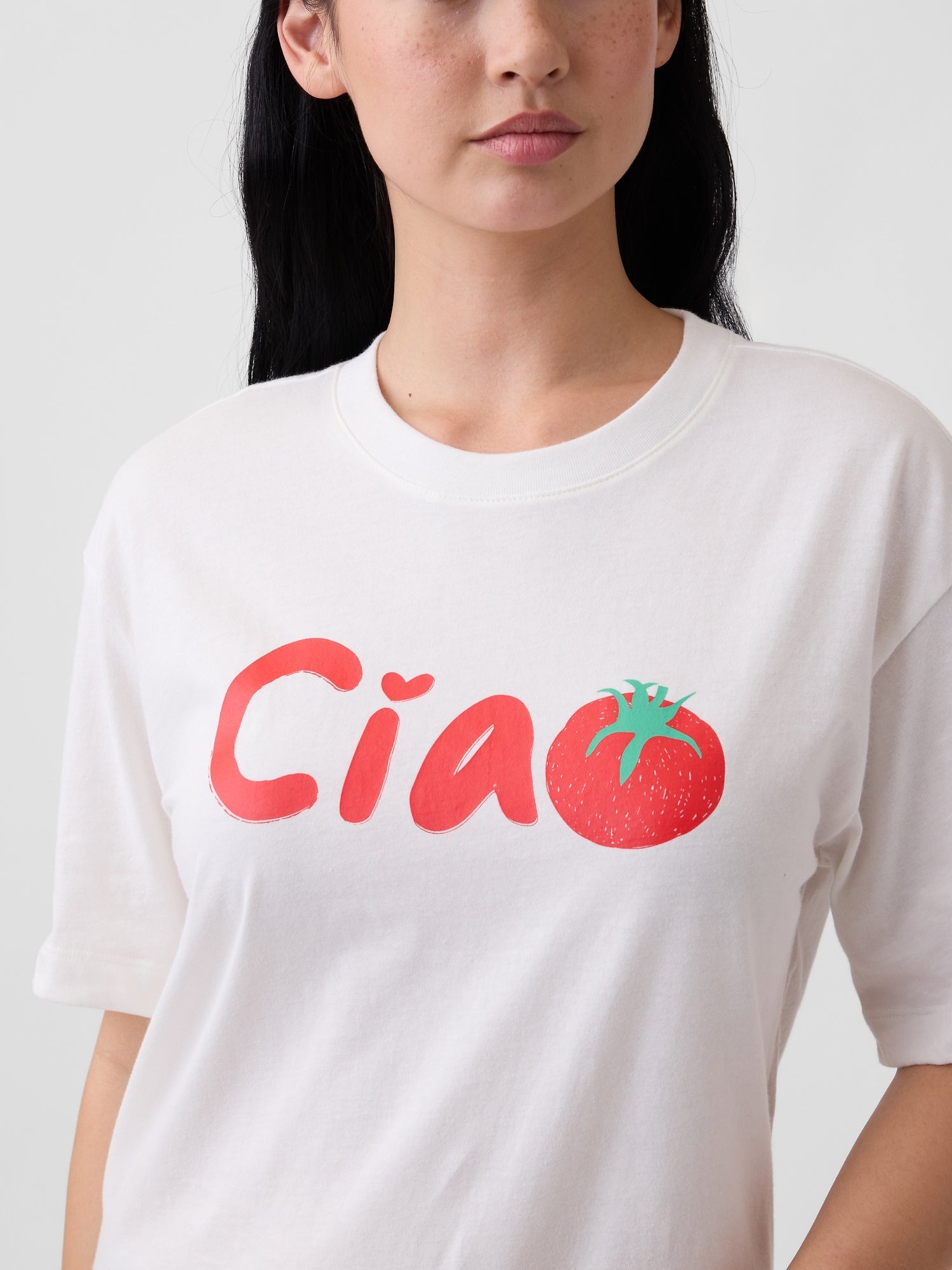 Boxy Graphic T-Shirt - Heirloom tomatoes