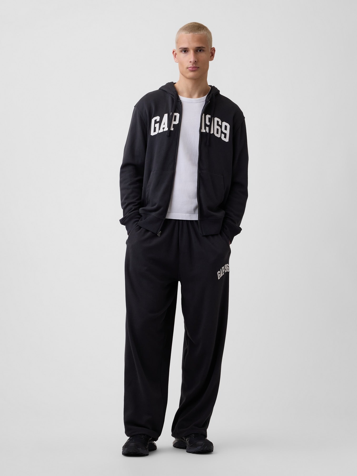 French Terry Relaxed Gap 1969 Logo Zip Hoodie - moonless night