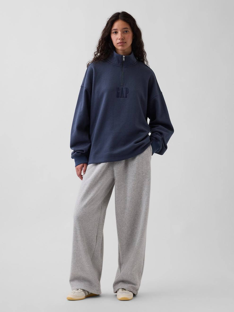 Heavyweight Oversized Logo Quarter-Zip Pullover - Vintage navy blue