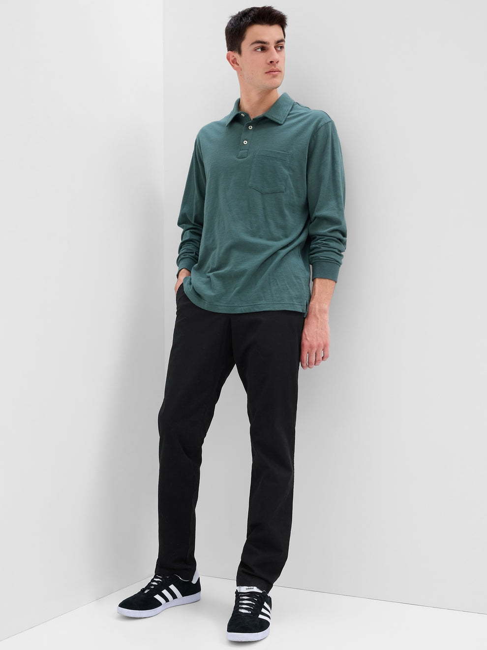 Slim Khakis - true black