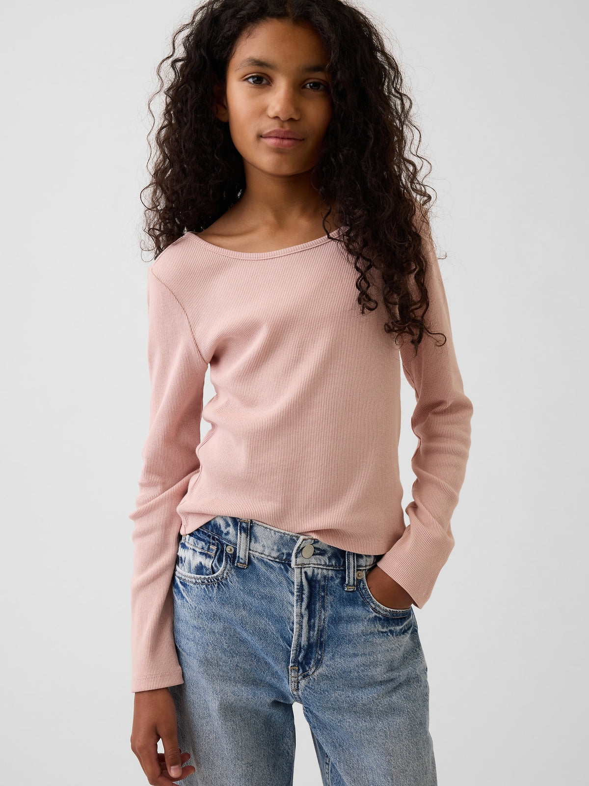 Gap Kids Rib T-Shirt in Primitive pink, front view on a model