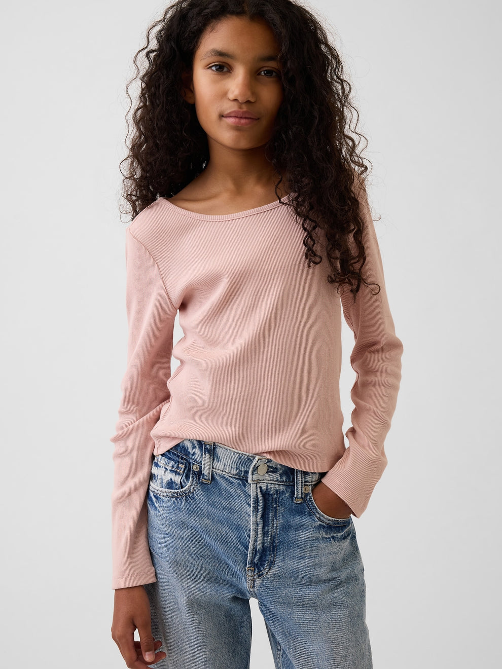 Gap Kids Rib T-Shirt in Primitive pink, front view on a model