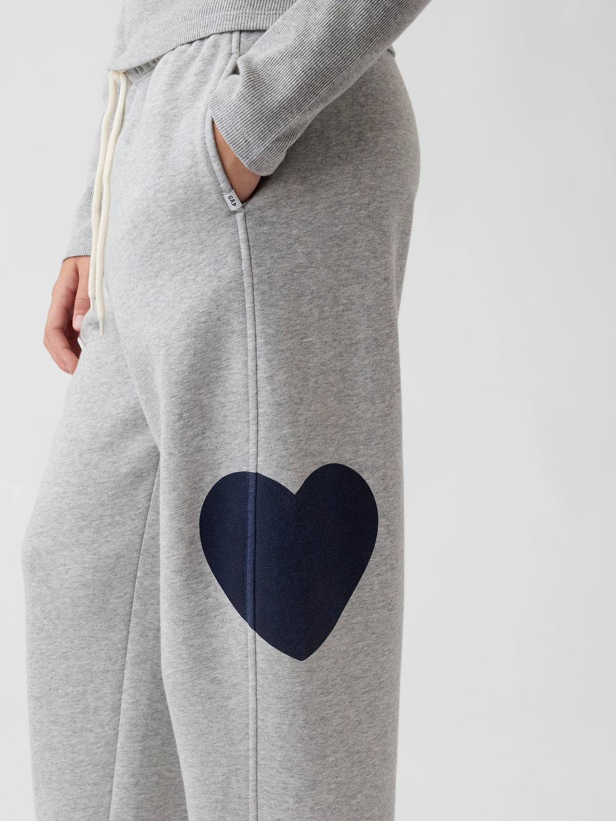 Gap Kids VintageSoft Relaxed Barrel Sweatpants in Grey, heart graphic and pocket detail