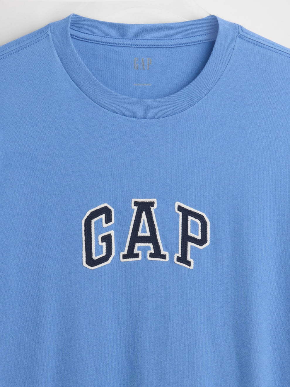 Gap Arch Logo T-shirt in cabana blue, neckline and logo detail