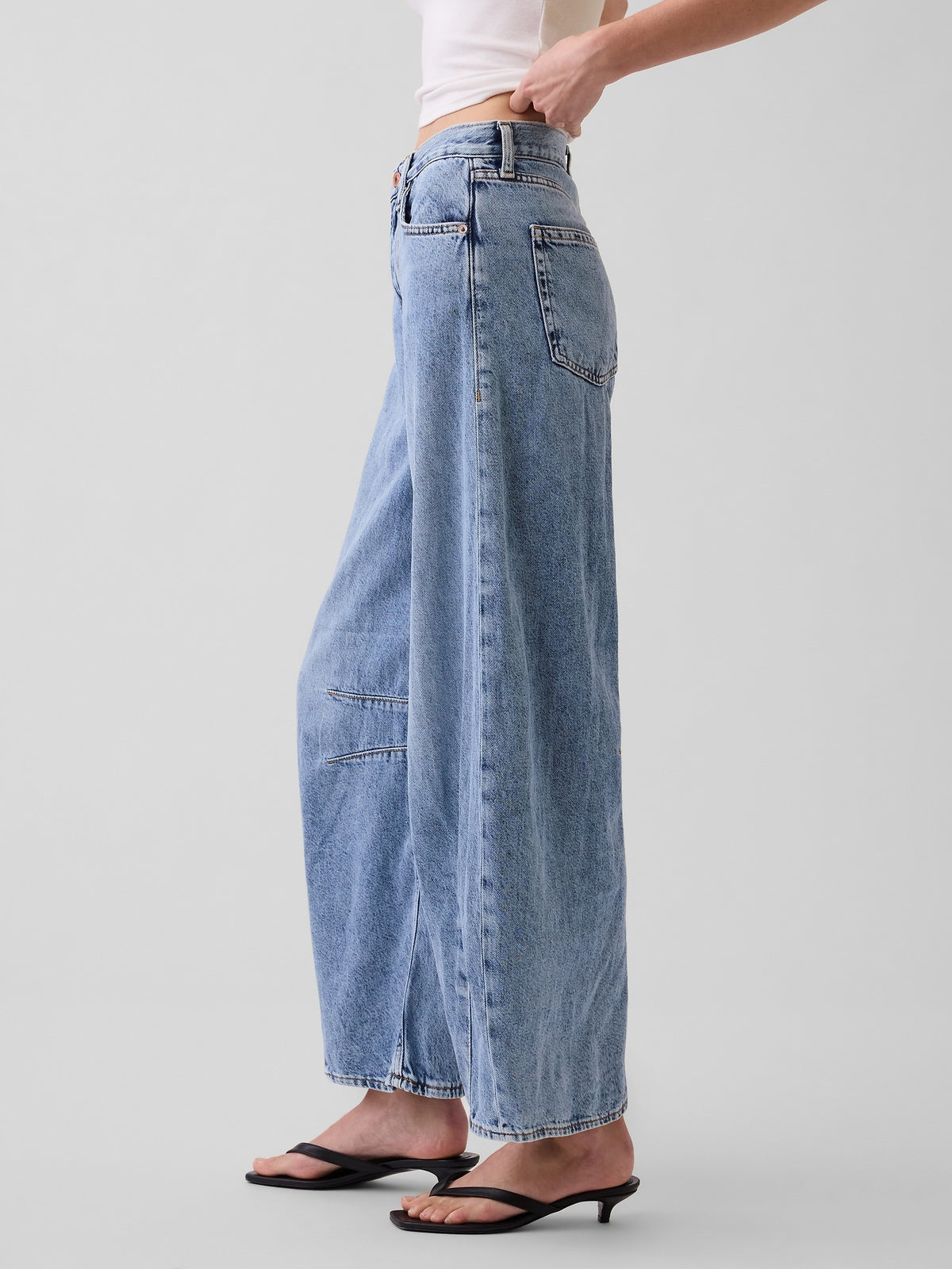 High Rise UltraSoft Horseshoe Jeans - Medium indigo