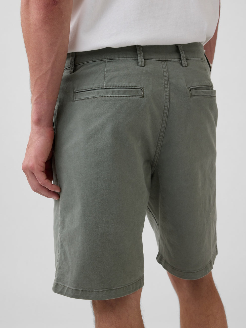 9" Essential Khaki Shorts - Mesculen Green V2
