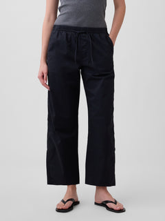 Gap Mid Rise Easy Barrel Khakis in Black moonless night, front pocket and waistband detail