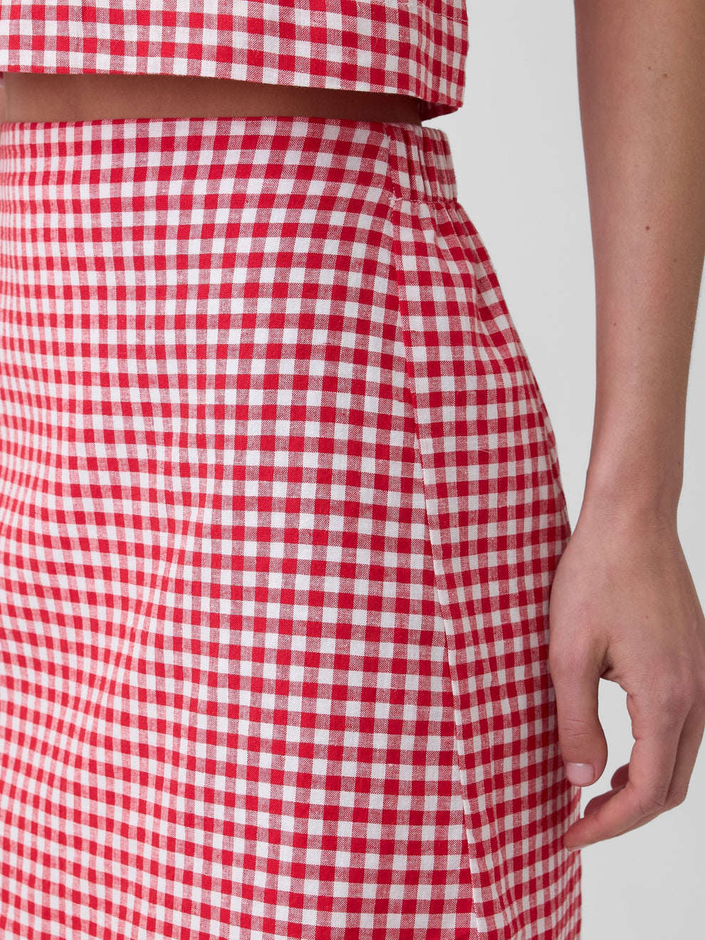 Linen-Blend Pull-On Mini Skirt in Red Gingham — fabric and waistband detail