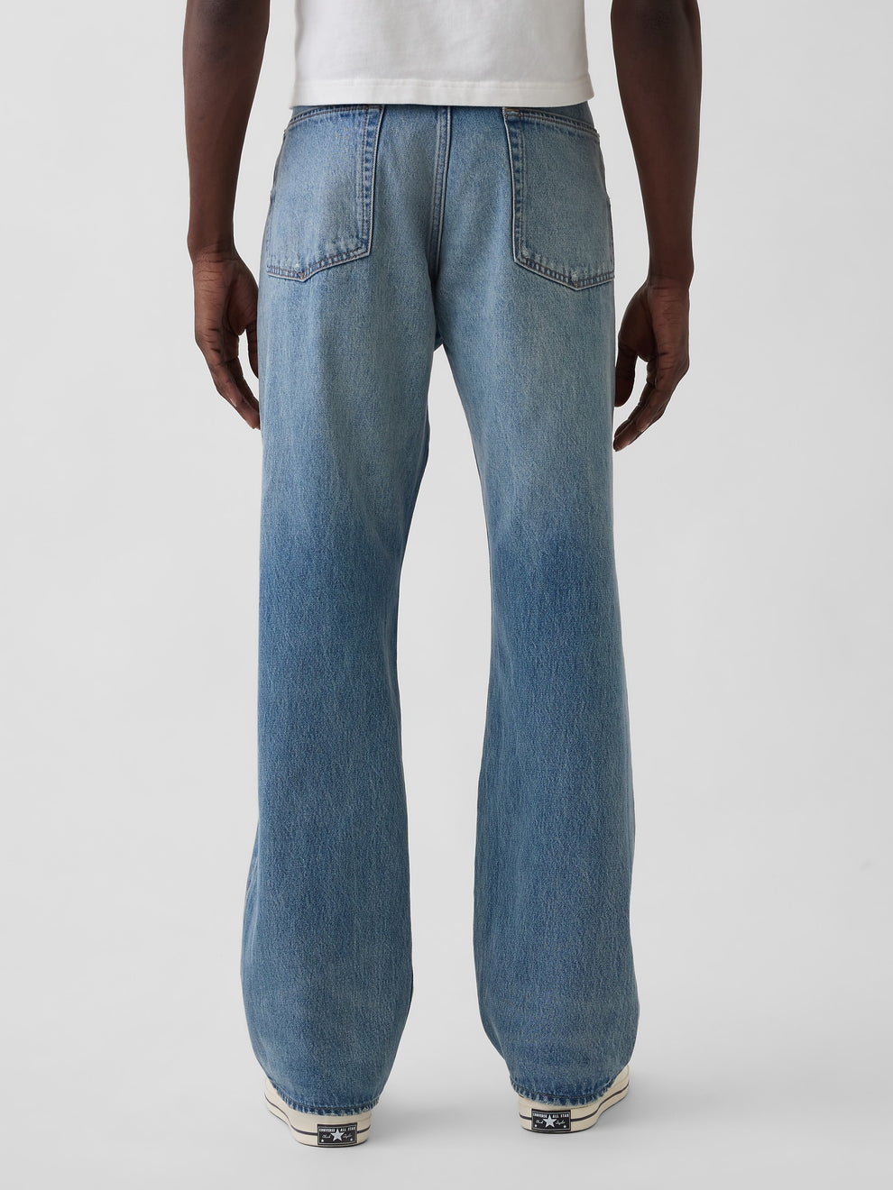 Relaxed Straight Jeans - MEDIUM WASH