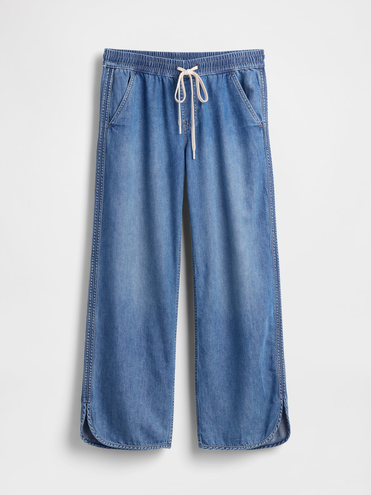 Gap Low Rise UltraSoft '90s Loose Easy Dolphin-Hem Jeans in Medium indigo, product-only front view