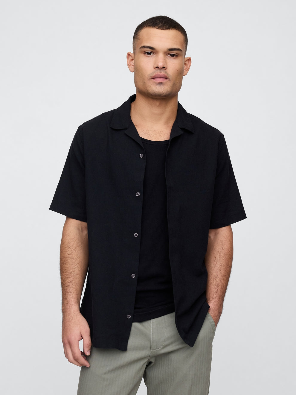Linen-Blend Vacay Shirt in Standard Fit - black