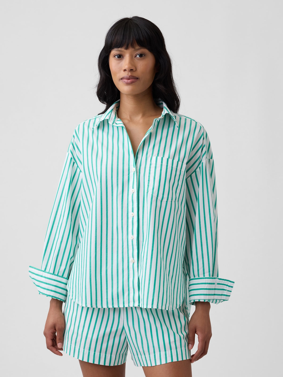 Oversized Shirt in Poplin - Deluxe green