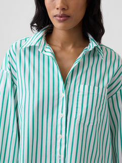 Oversized Shirt in Poplin - Deluxe green