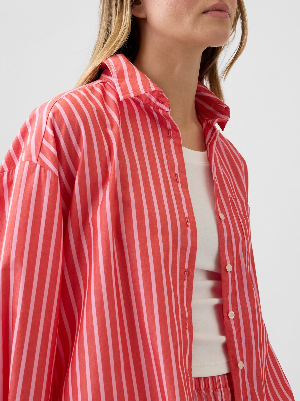Oversized Shirt in Poplin - Hot red