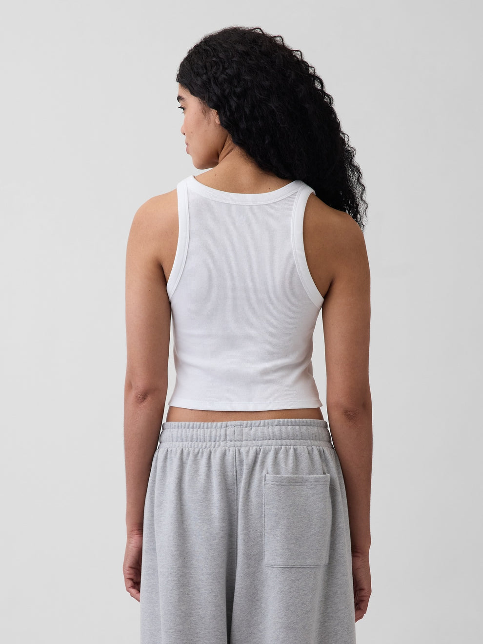 Ribbed Gap Logo Cropped Tank Top - white