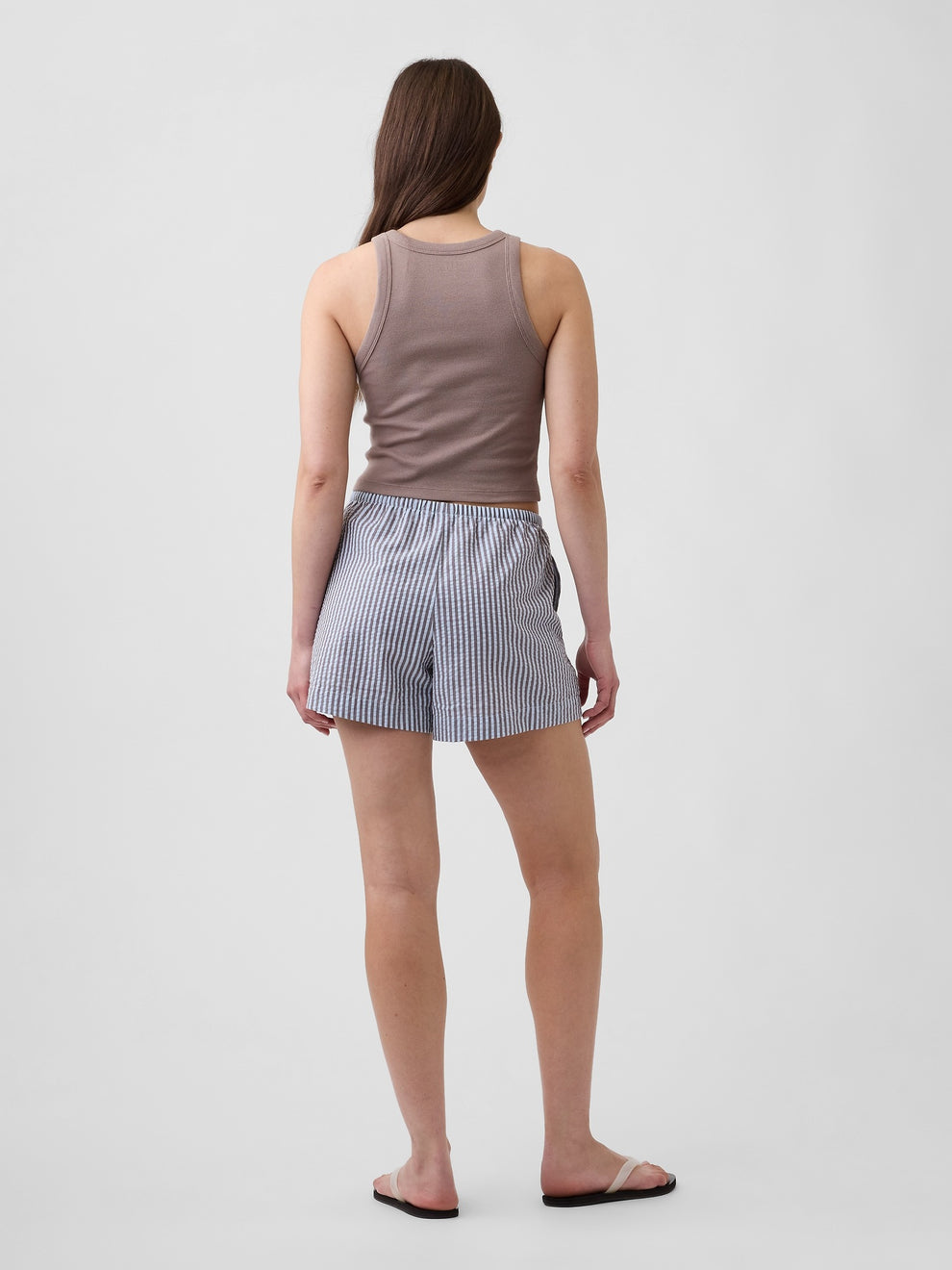 4" Relaxed Pull-On Seersucker Shorts - Chocolate bar stripe