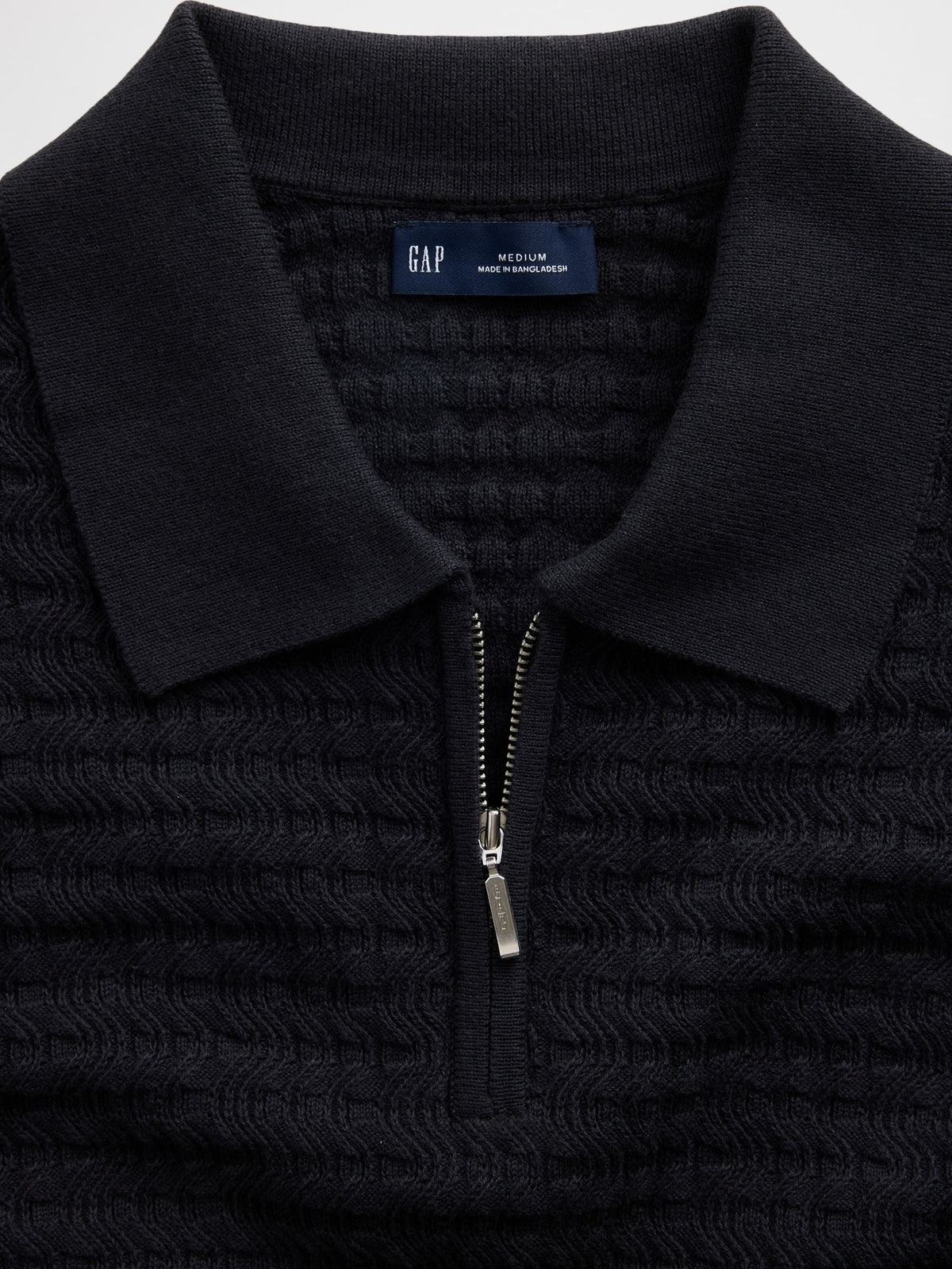 Gap Textured Zip Polo Sweater Shirt in black, collar and zip detail