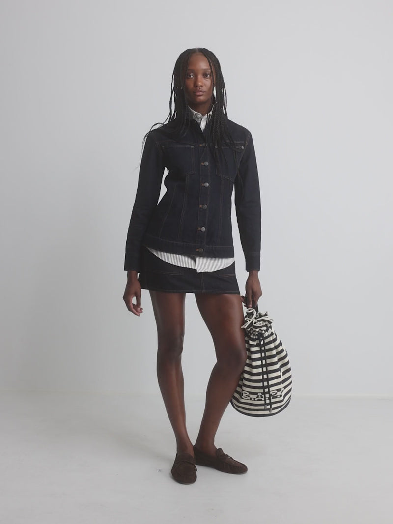 Gap × A.P.C. Denim Mini Skirt - Rinse Siene - product video