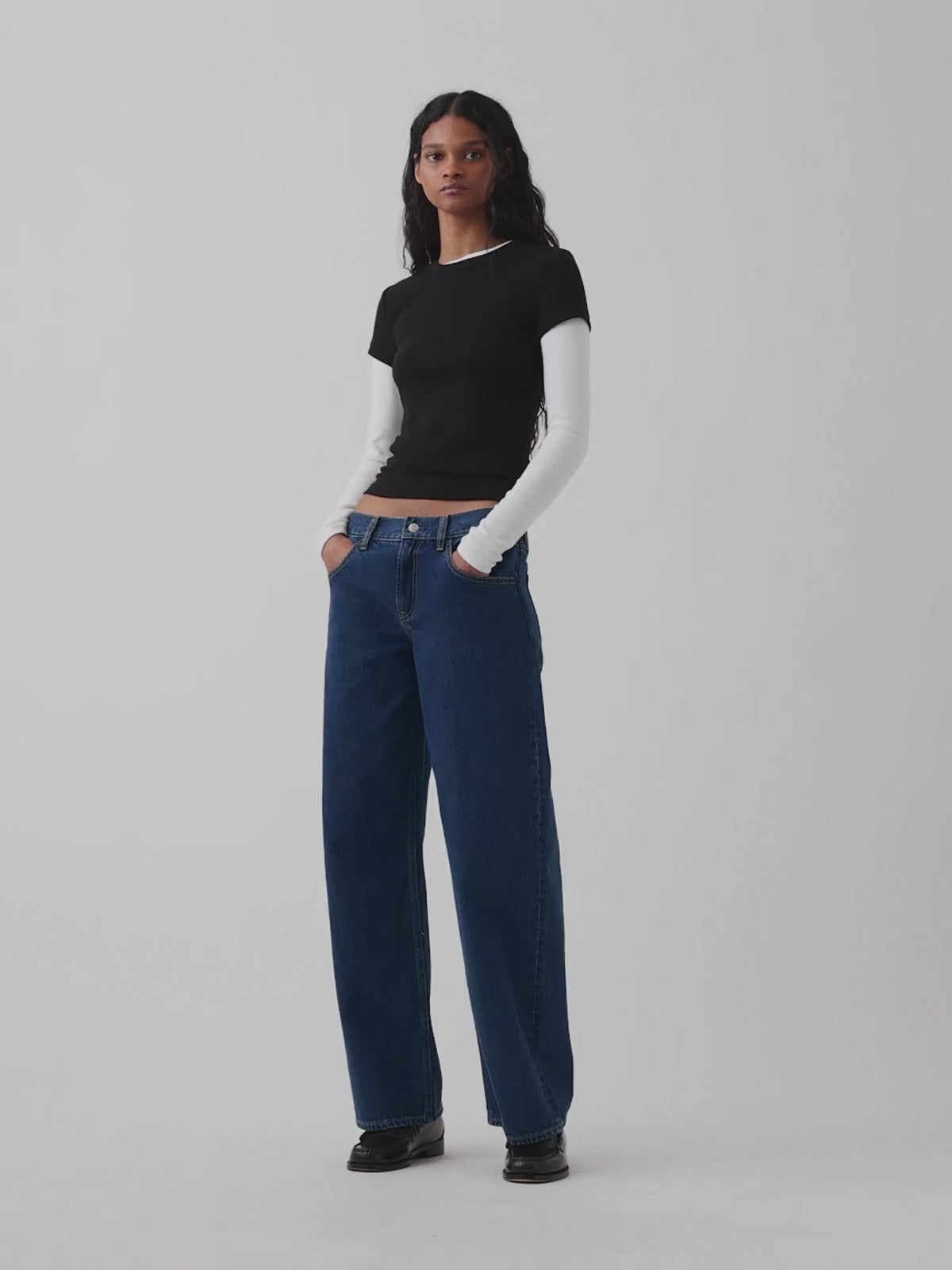 The Hailey Low Rise Loose Jean - Medium Indigo